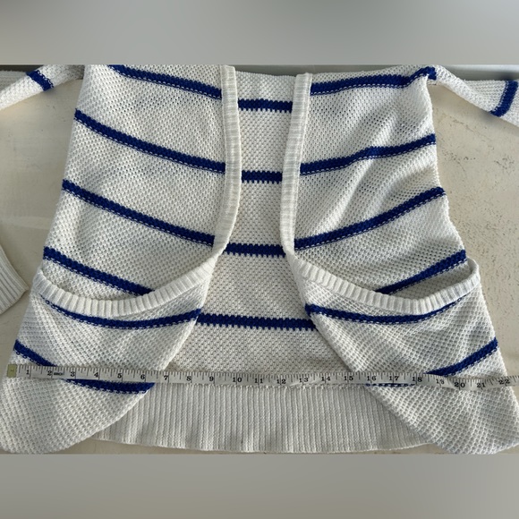White with Blue Stripes Open Front American Eagle Cardigan - Picture 6 of 9